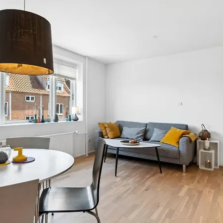 Moderne Lejlighed I Vestby - 1 Br דירה *
